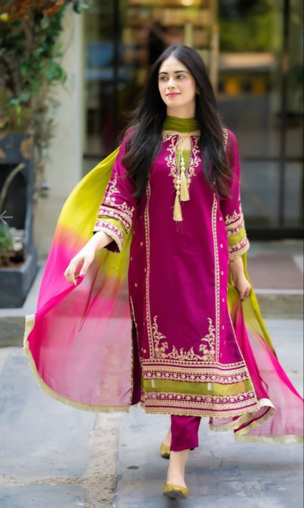 Omal By Komal - 3PC Heavy Embroidered Lawn Suit